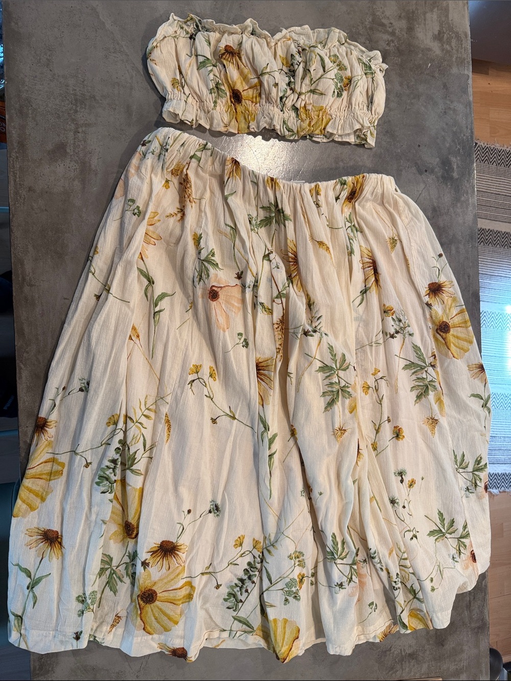 H&M Cream Too with Maxi Skirt with Yellow Floral Print